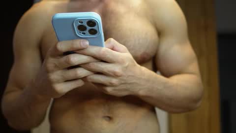 Tom online show from September 16, 9:54 am