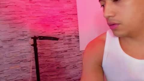 Tom muscle1 online show from November 27, 12:09 pm