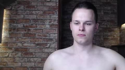 Tom online show from November 17, 12:08 pm