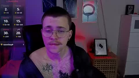 tomas_norton online show from April 22, 8:35 pm