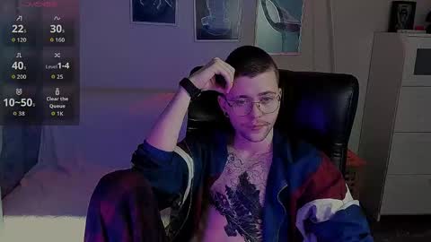 tomas_norton online show from April 13, 9:04 pm