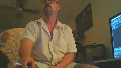 sirmuggsalot online show from July 25, 6:32 am