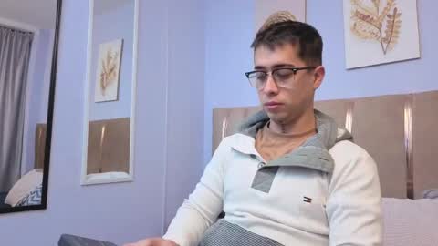 Tomas online show from April 23, 11:15 am