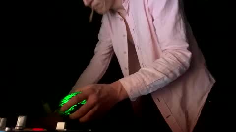 tommit84 online show from November 18, 3:10 am