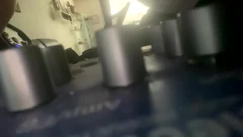 tommit84 online show from March 31, 12:40 pm