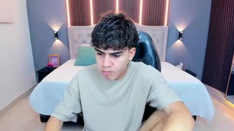 Tommy  online show from April 16, 3:28 am