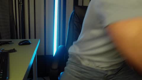  tommy burnzzz  online show from January 19, 2:36 am