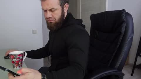  tommy burnzzz  online show from March 9, 7:01 am