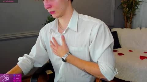 Snapshot of tommy_jamm chatting on February 13, 3:24 pm Tommy online show from February 13, 3:24 pm