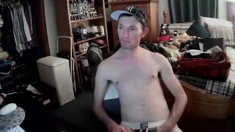 tommy_mcguire online show from December 3, 5:57 am