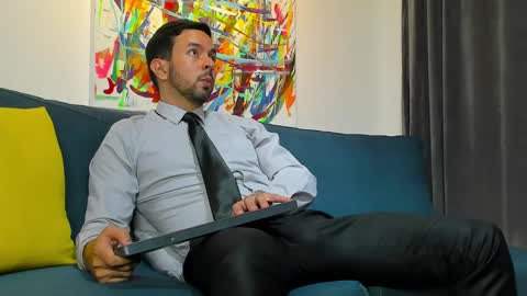 Snapshot of tommy_raym0ndg chatting on March 6, 8:05 pm tommy_raym0ndg online show from March 6, 8:05 pm