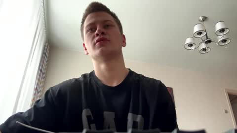 Tommy Shak online show from February 20, 9:00 am