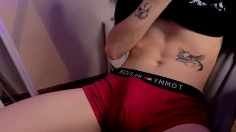 tommy_stars online show from March 20, 5:44 am