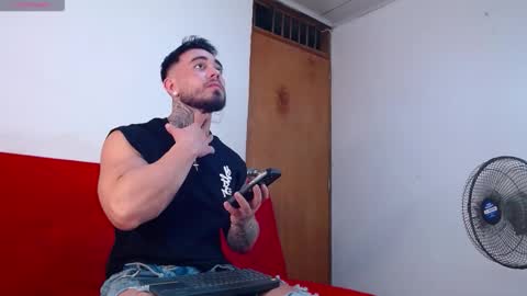 Steven online show from February 15, 3:46 am