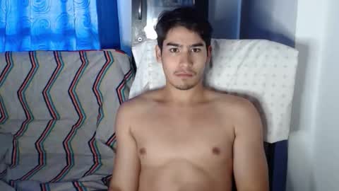 tommycutee21 online show from December 2, 1:14 pm