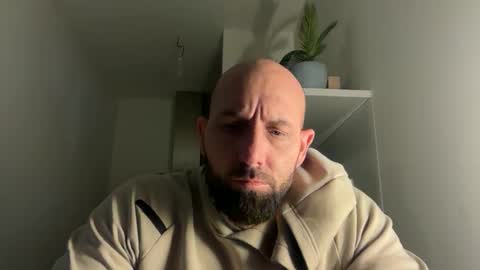 Snapshot of tommyx01 chatting on October 12, 4:56 pm Thomas Fit online show from October 12, 4:56 pm