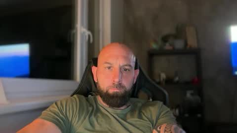 Thomas Fit online show from May 25, 10:27 pm