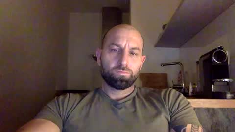 Snapshot of tommyx01 chatting on January 25, 9:04 pm Thomas Fit online show from January 25, 9:04 pm