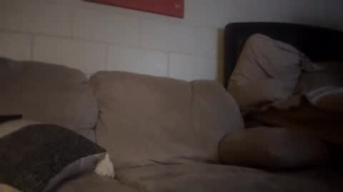 Snapshot of tomthebomb347 chatting on January 14, 2:50 am tomthebomb347 online show from January 14, 2:50 am