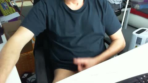 Tom online show from January 7, 12:32 pm