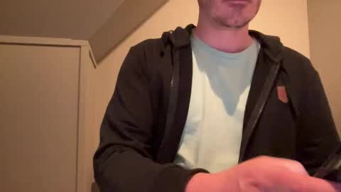 DutchTomTom online show from April 1, 6:38 pm