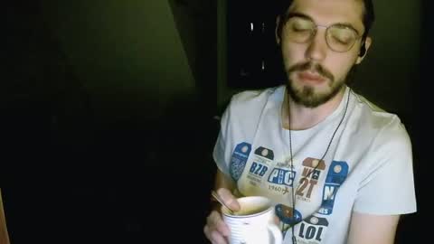 tomxp online show from June 13, 8:12 am