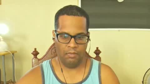 Antonio online show from November 18, 1:15 pm