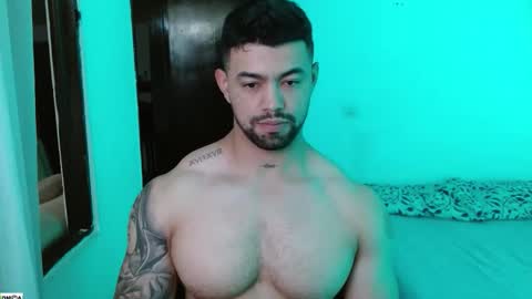 Snapshot of tonyking21 chatting on October 14, 11:56 pm ANTONY online show from October 14, 11:56 pm