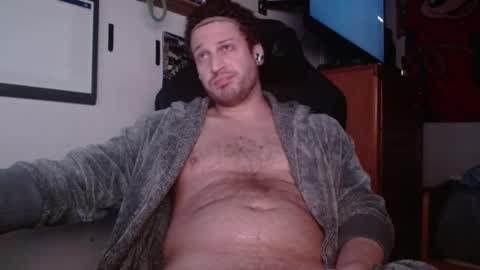 tonysoprano92 online show from March 7, 11:30 am