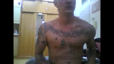 tonystrawberry online show from October 19, 6:28 am