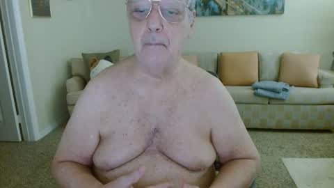 tonysview12000 online show from February 14, 8:26 pm