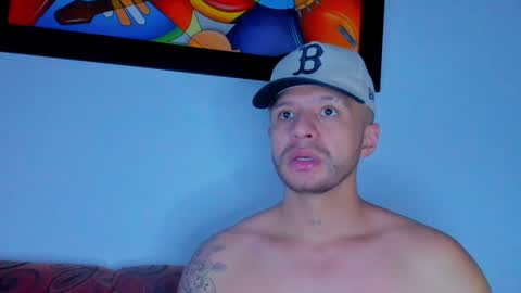 Snapshot of toonnydee chatting on December 27, 3:31 am Tony Dee online show from December 27, 3:31 am