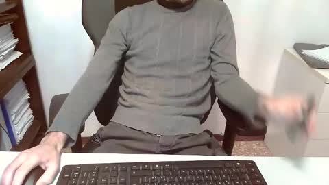 Topg84 online show from December 2, 6:44 pm