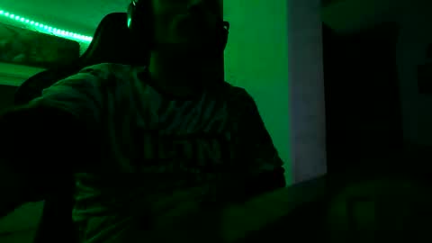 topplesstable18075 online show from January 13, 9:08 am