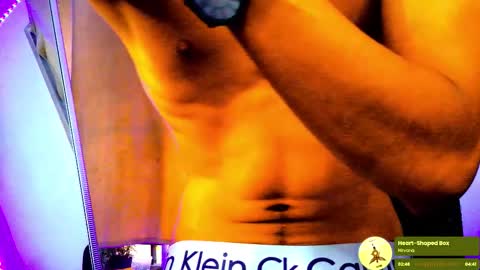 Snapshot of torino_19 chatting on September 12, 8:31 pm Enzo Moretti online show from September 12, 8:31 pm