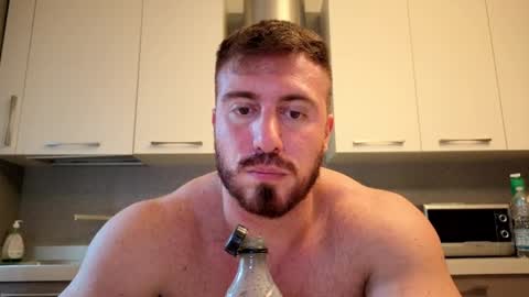 Snapshot of toro_arrapato chatting on March 12, 12:57 pm toro_arrapato online show from March 12, 12:57 pm