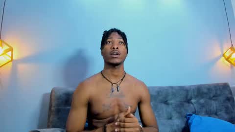 Snapshot of tory_bbc chatting on March 11, 12:17 pm Torybigdick online show from March 11, 12:17 pm