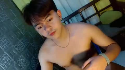 Toshiro online show from April 22, 10:25 pm