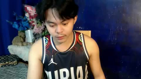 Toshiro online show from November 13, 12:37 am