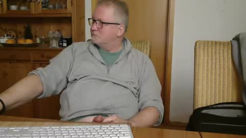 toto758 online show from January 1, 3:14 pm