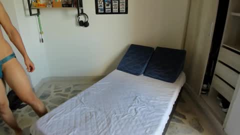 travis bakerr online show from March 12, 4:26 pm