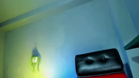 Snapshot of travistanner28 chatting on September 20, 1:38 am TRAV - INDEPENDENT MODEL online show from September 20, 1:38 am