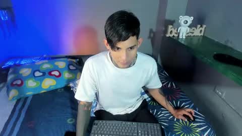 Snapshot of travistanner28 chatting on September 8, 11:26 pm TRAV - INDEPENDENT MODEL online show from September 8, 11:26 pm