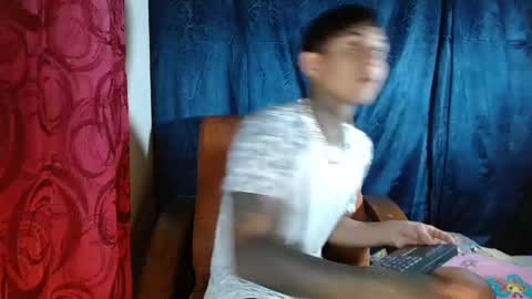 Snapshot of travistanner28 chatting on February 9, 8:45 pm TRAV - INDEPENDENT MODEL online show from February 9, 8:45 pm