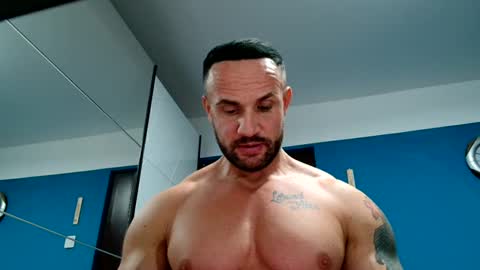 tridentmuscles online show from January 1, 8:04 pm