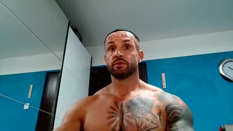 tridentmuscles online show from September 30, 7:28 pm