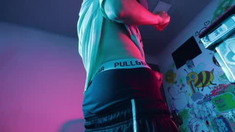 - trieone online show from April 26, 1:14 am