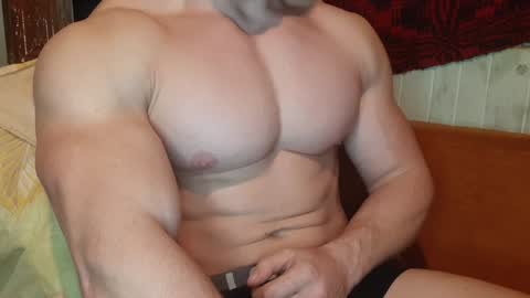 Snapshot of troncq chatting on January 31, 7:39 am Troncq online show from January 31, 7:39 am