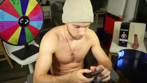 Snapshot of troy_greenxo chatting on January 23, 4:30 am Troy Green online show from January 23, 4:30 am
