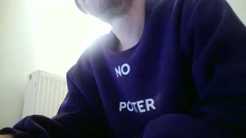 truble_again online show from April 23, 7:02 am